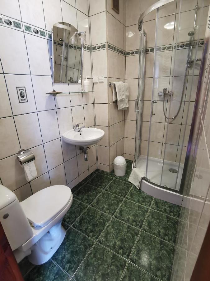 Bed and Breakfast Dom Pod Tujami Krakau Exterior foto