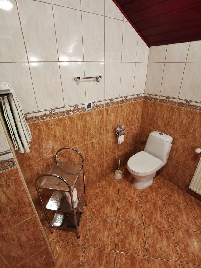 Bed and Breakfast Dom Pod Tujami Krakau Exterior foto